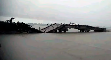 টানা বৃষ্টিতে কক্সবাজারের ৩৩ ইউনিয়ন প্লাবিত, পানিবন্দী হাজারো মানুষ
